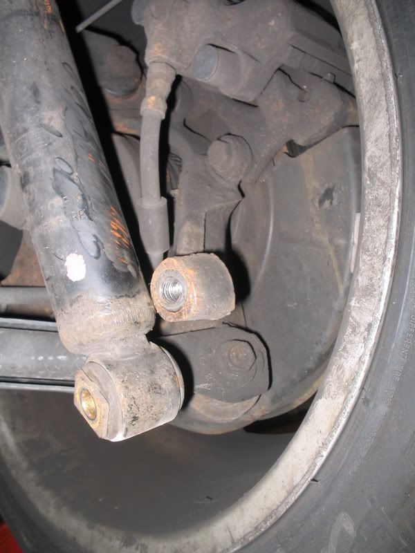 Rear Lower Shock Bolt Missing!?!? 8 Pics Inside! HELP!! WTF!