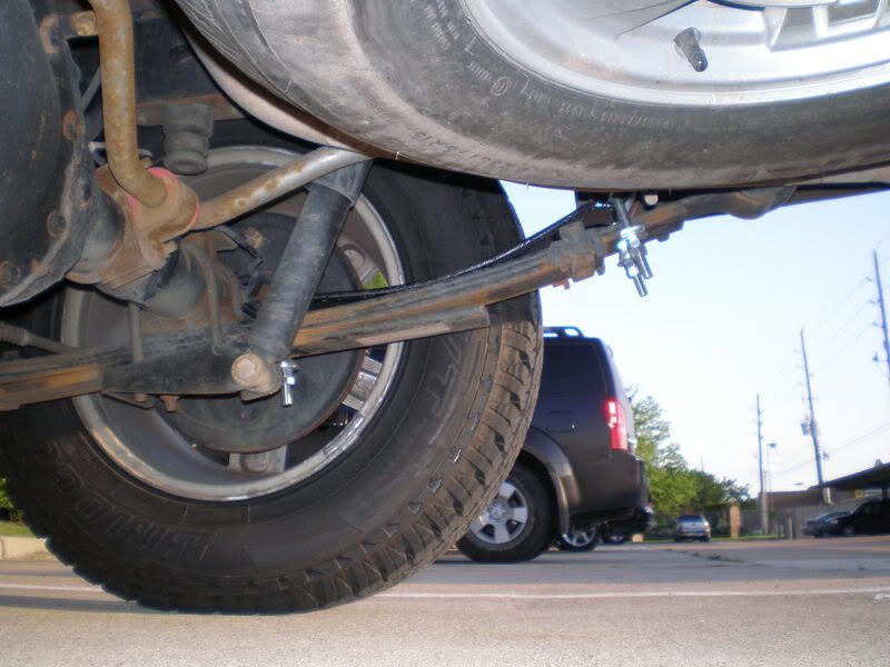 Hellwig 550 Helper Spring Install Chevy Colorado & GMC Canyon