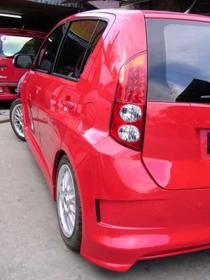 Myvi Merah