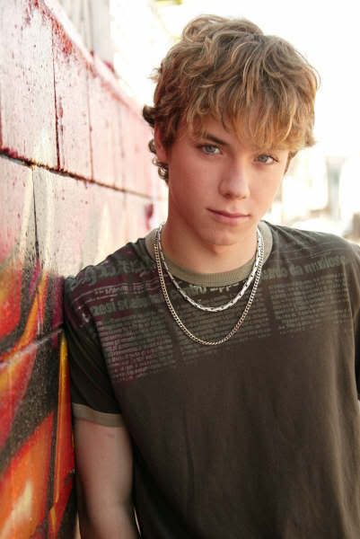 Jeremy Sumpter Pictures, Images and Photos