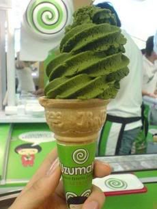 green+tea+ice+cream+on+cone Pictures, Images and Photos