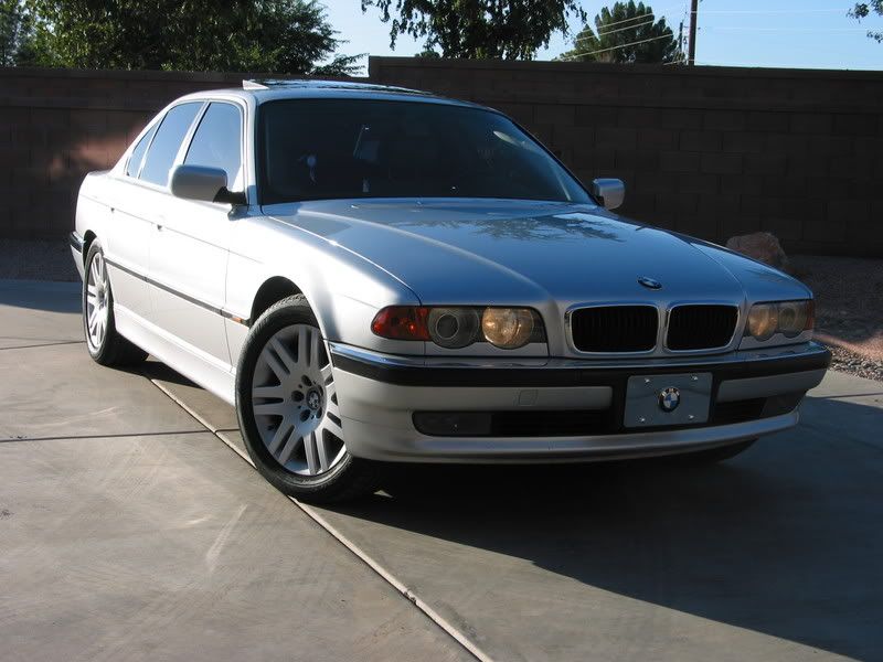 Cars: 1999 740i, 2005 Nissan