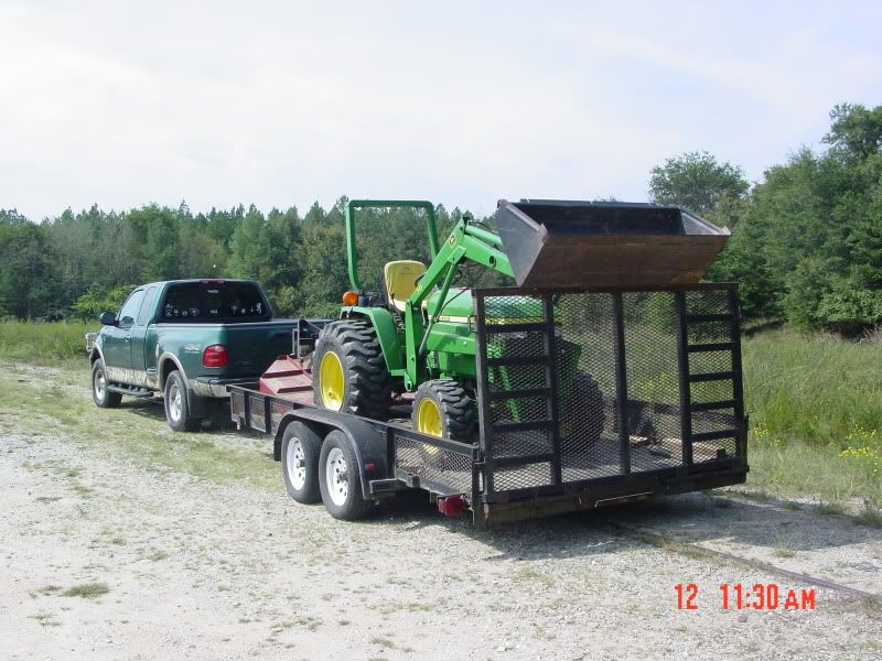 JohnDeere790loadedup004-1.jpg