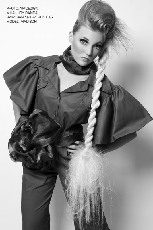 http://i35.photobucket.com/albums/d170/ymdezign/wIMG_0535retouch.jpg
