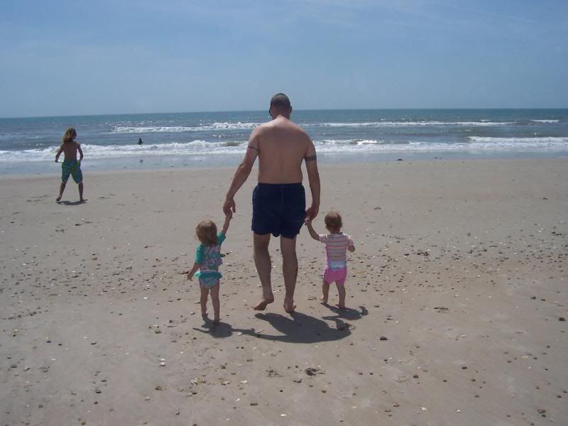 DaddyGirls3May08.jpg picture by jrraleask