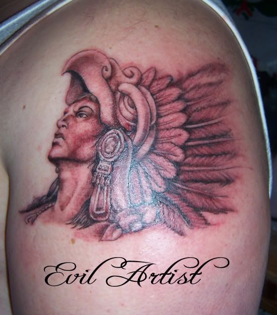 (IMG:http://i35.photobucket.com/albums/d179/evilartist/tattoos/aztec-1.jpg)( 