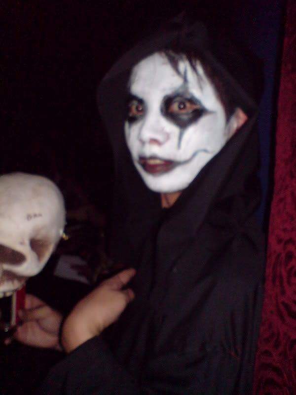 Image Hosted by PhotoBucket.Com