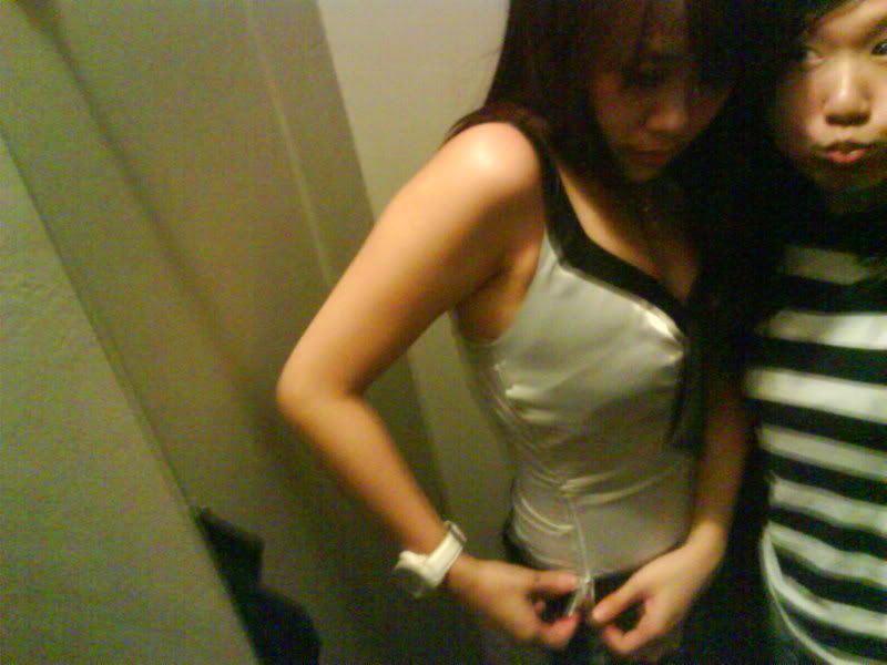 Image Hosted by PhotoBucket.Com