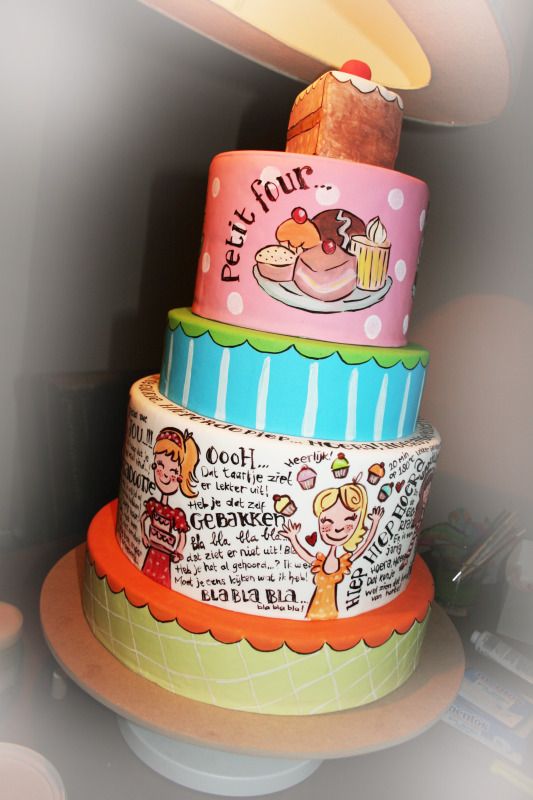 http://i35.photobucket.com/albums/d185/deesub40/zijkantblondtaart2_zps59582c3f.jpg