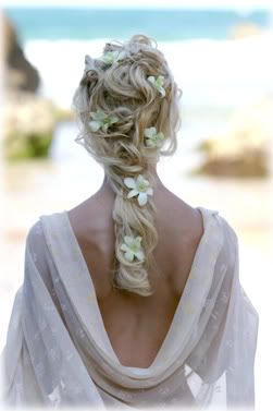 Hawaiian+hairstyles+with+flowers