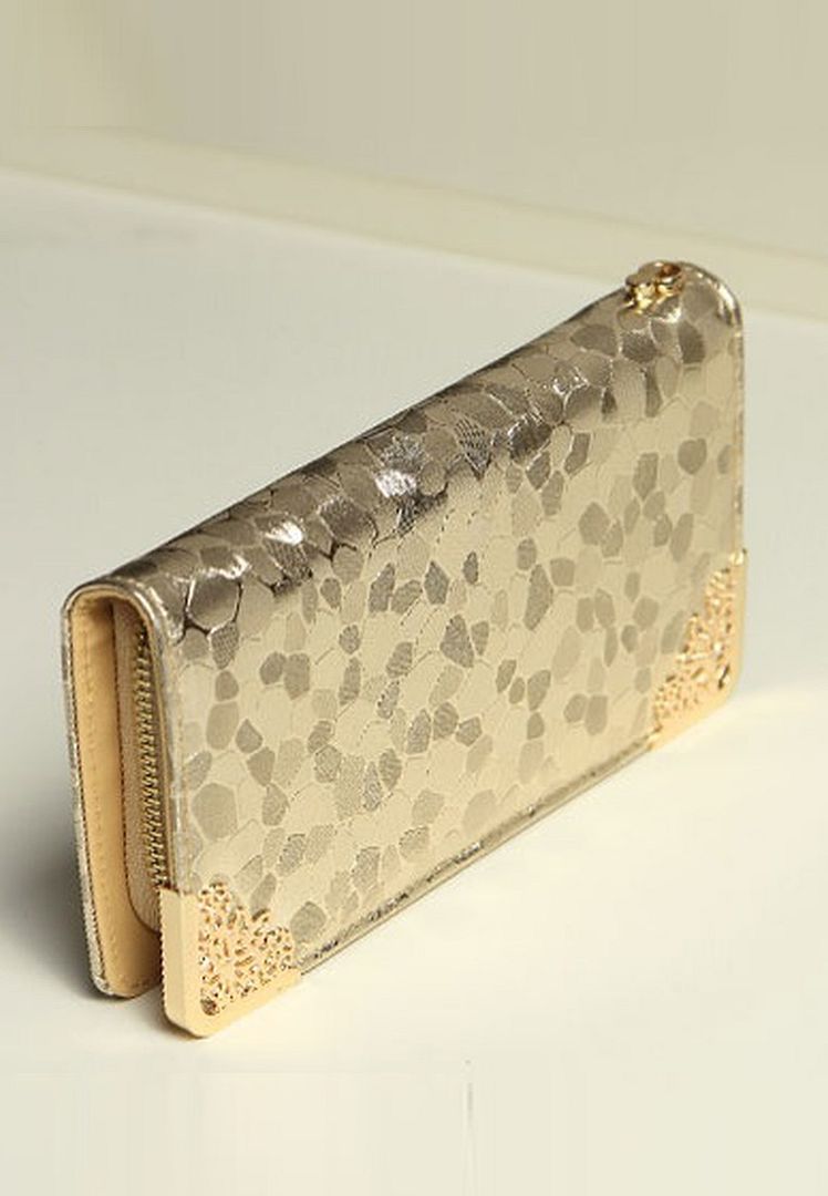  photo gold 1_zpsyejezgi8.jpg