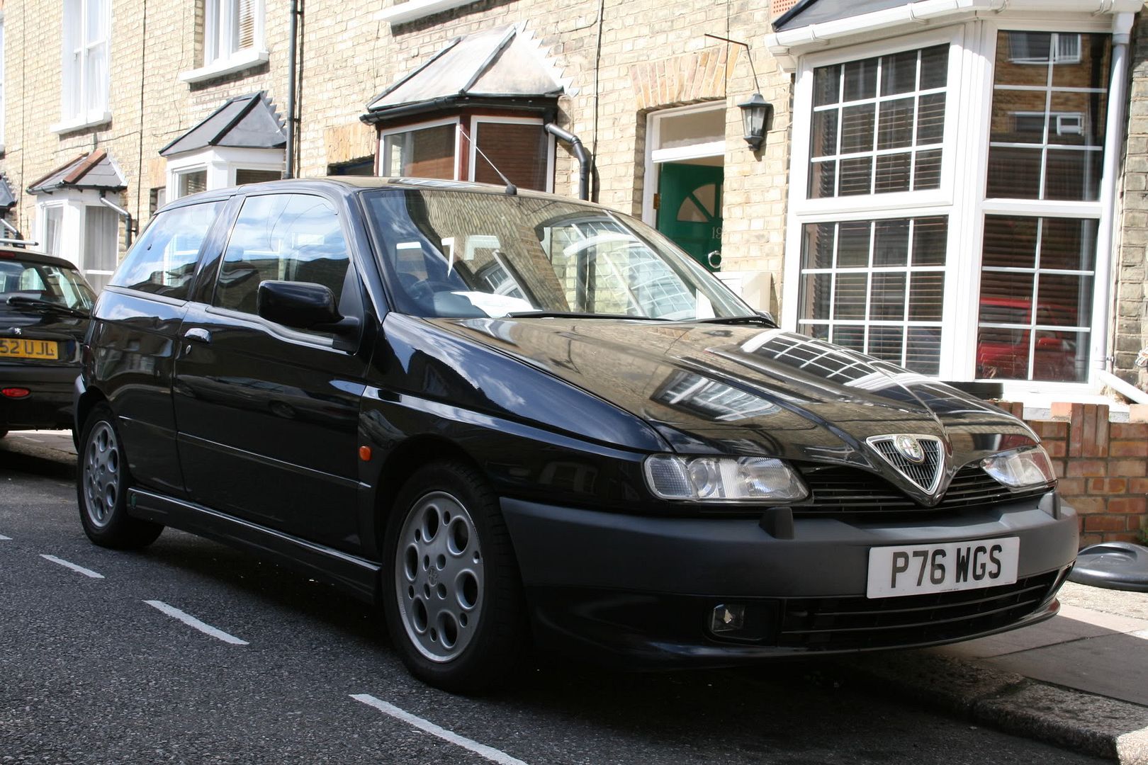 User review vehicle image