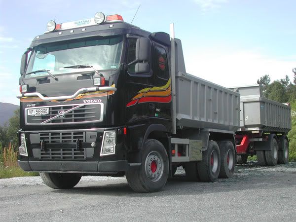 Volvo11.jpg