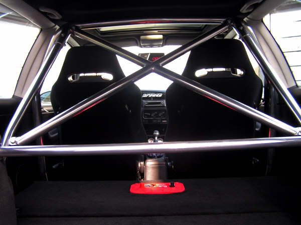 VWVortex.com - Thoses with the Wiechers Roll Cage